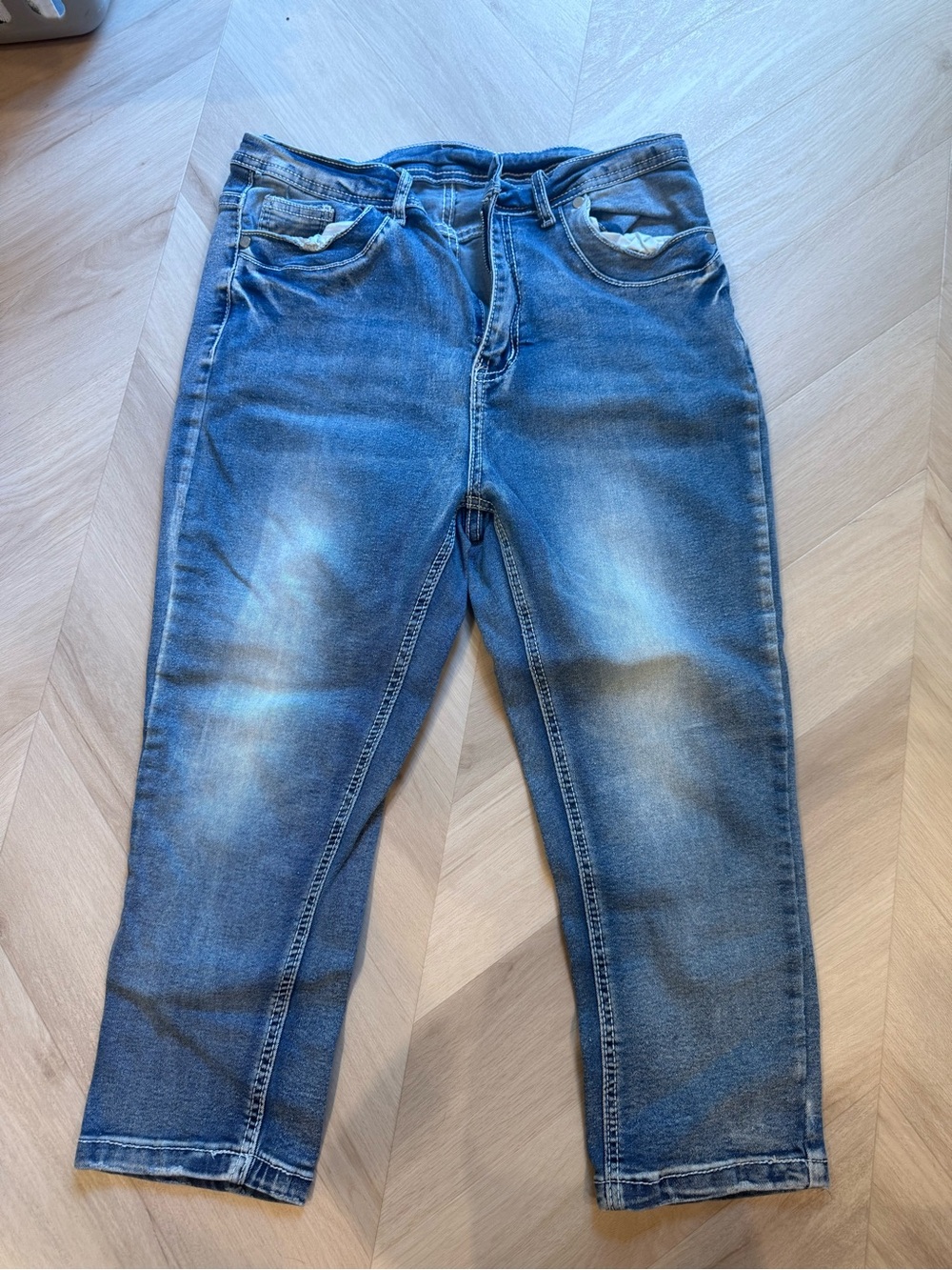 Women’s Blue Relaxed Fit Jean capris